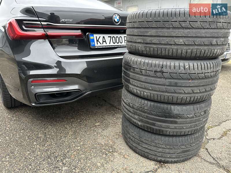 Седан BMW 7 Series 2022 в Киеве фото 100 Седан BMW 7 Series 2022 в Киеве