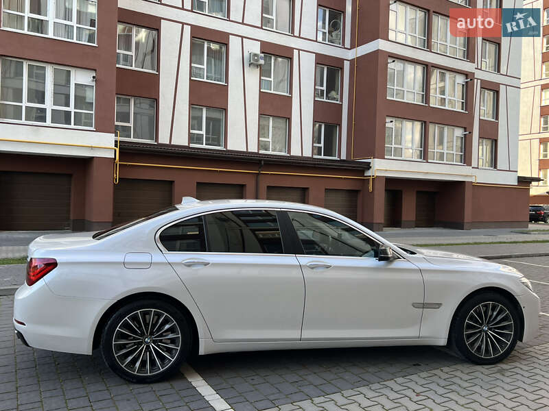 Седан BMW 7 Series 2012 в Ивано-Франковске