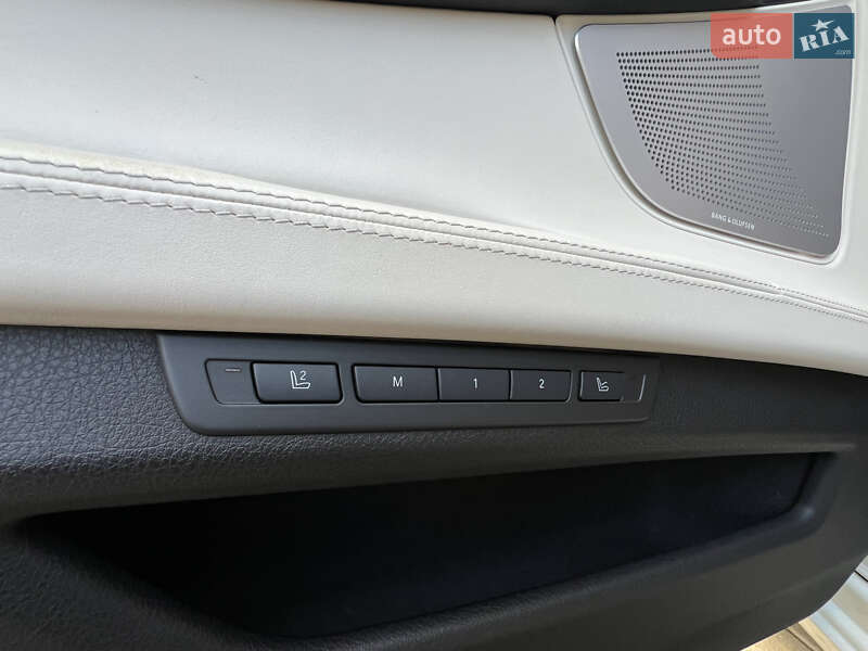 Седан BMW 7 Series 2012 в Ивано-Франковске
