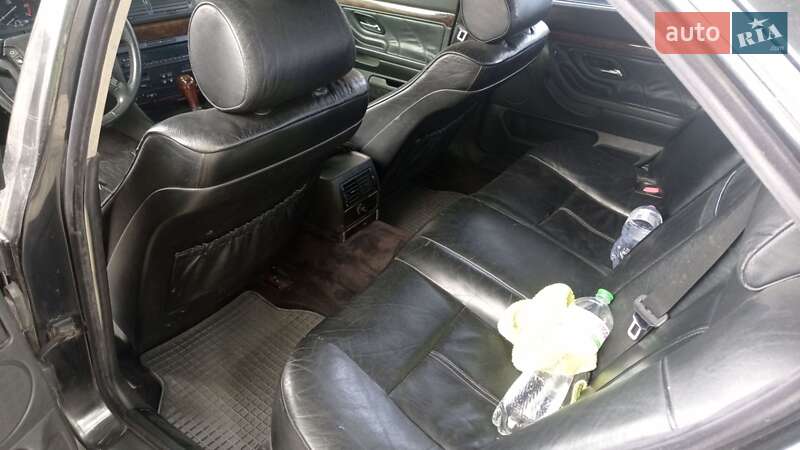 Седан BMW 7 Series 1996 в Новомосковске