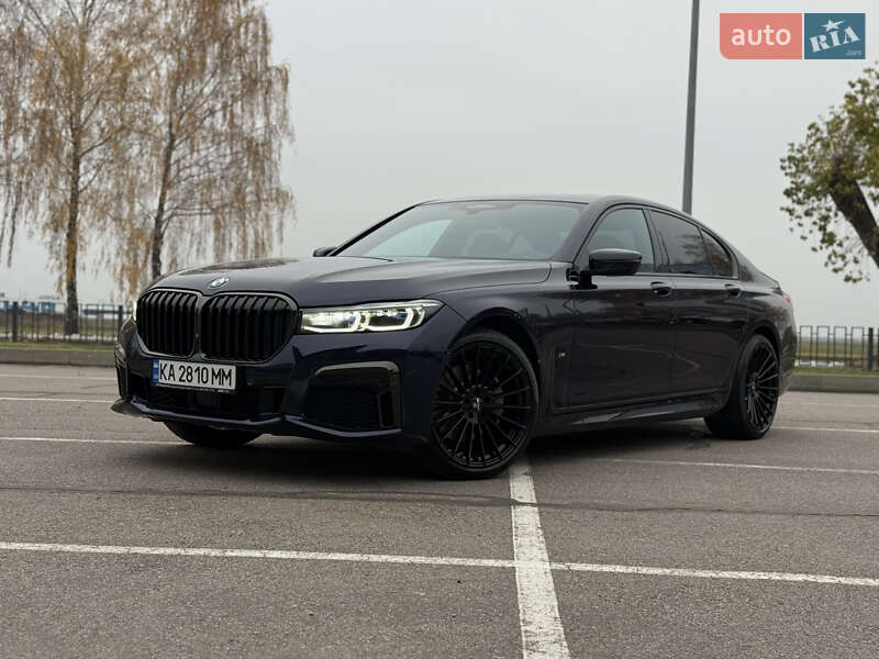 Седан BMW 7 Series 2022 в Киеве