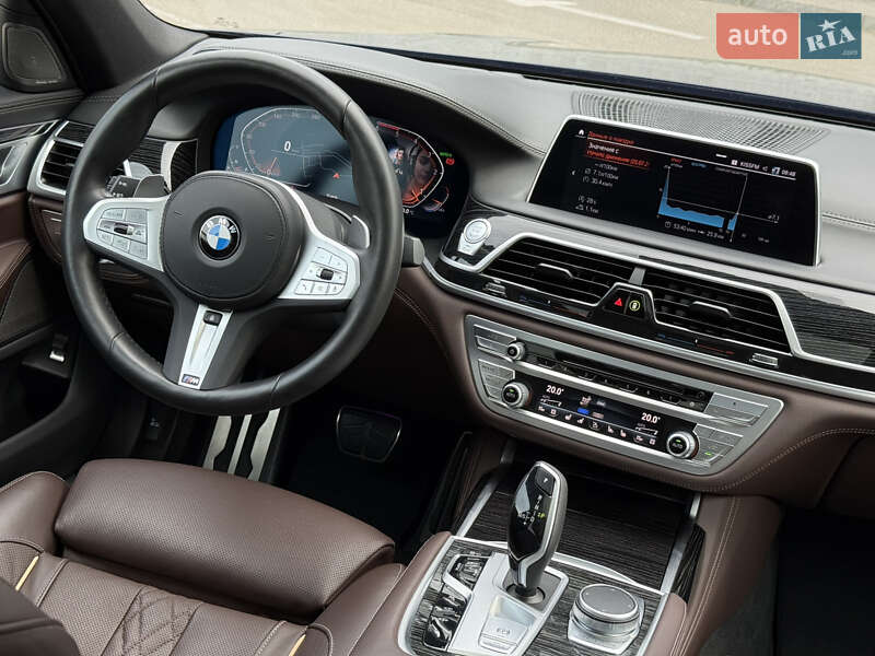 Седан BMW 7 Series 2022 в Киеве