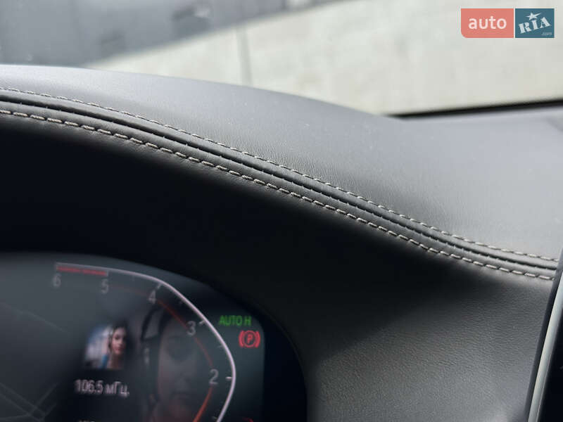 Седан BMW 7 Series 2022 в Киеве