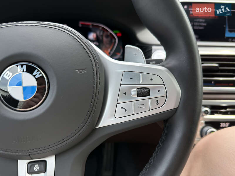 Седан BMW 7 Series 2022 в Киеве