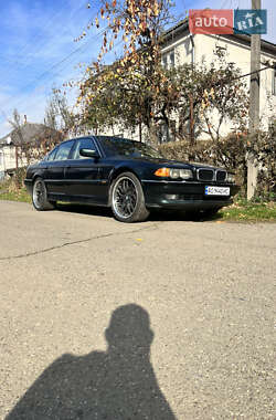 Седан BMW 7 Series 2000 в Иршаве