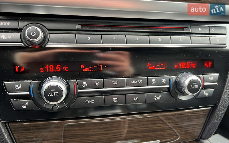 Седан BMW 7 Series 2015 в Львове