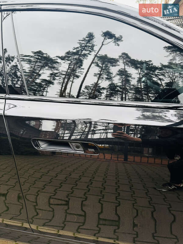 Седан BMW 7 Series 2023 в Киеве фото 14 Седан BMW 7 Series 2023 в Киеве