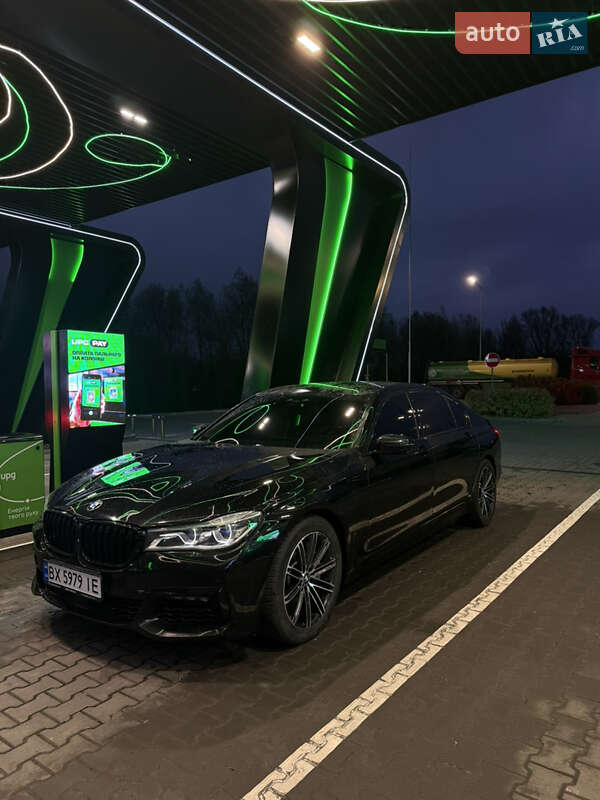 Седан BMW 7 Series 2016 в Хмельницькому