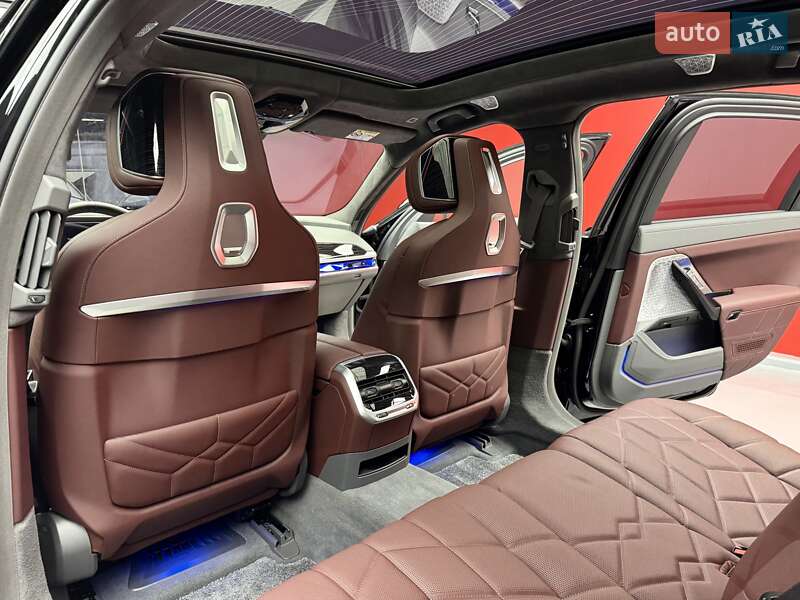 Седан BMW 7 Series 2024 в Киеве фото 52 Седан BMW 7 Series 2024 в Киеве