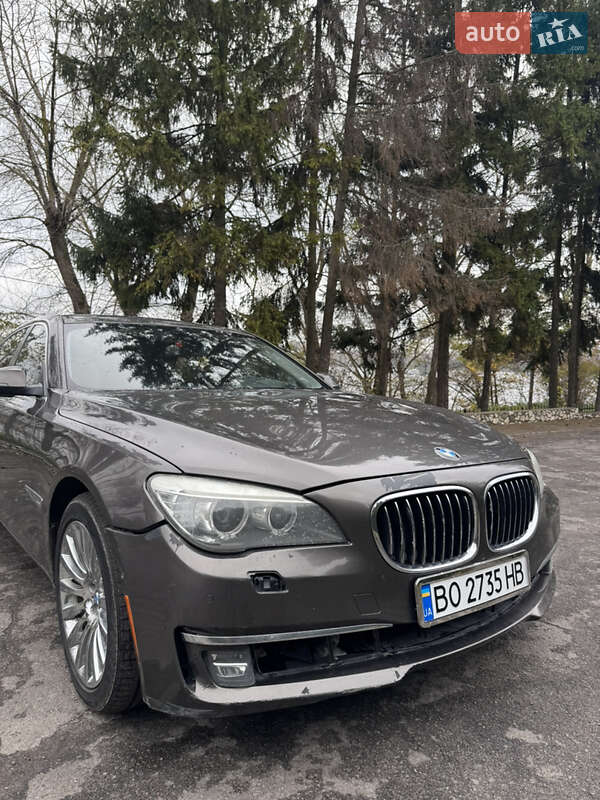 Седан BMW 7 Series 2013 в Тернополе