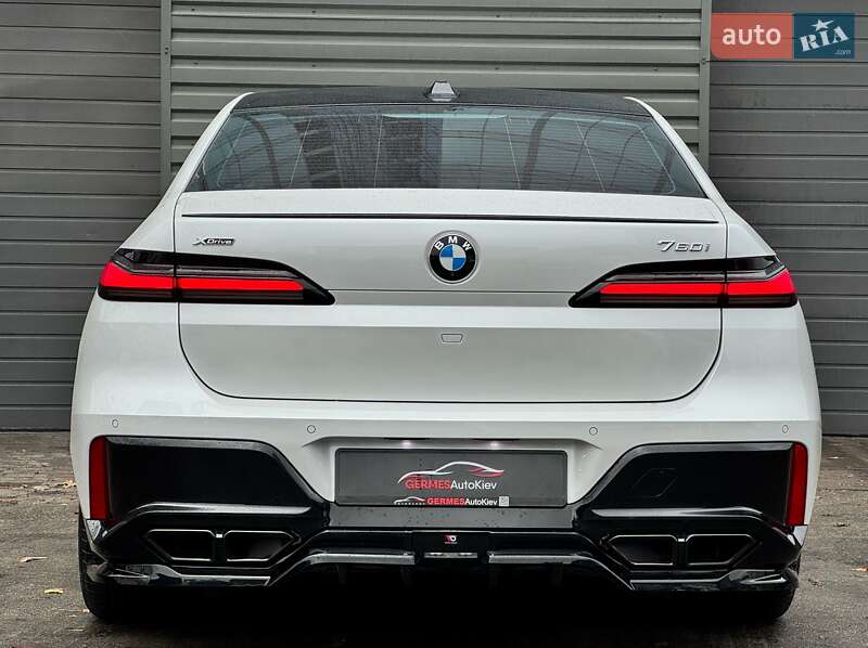 Седан BMW 7 Series 2023 в Киеве