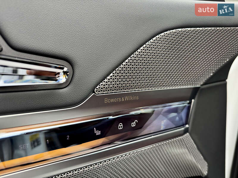 Седан BMW 7 Series 2023 в Киеве