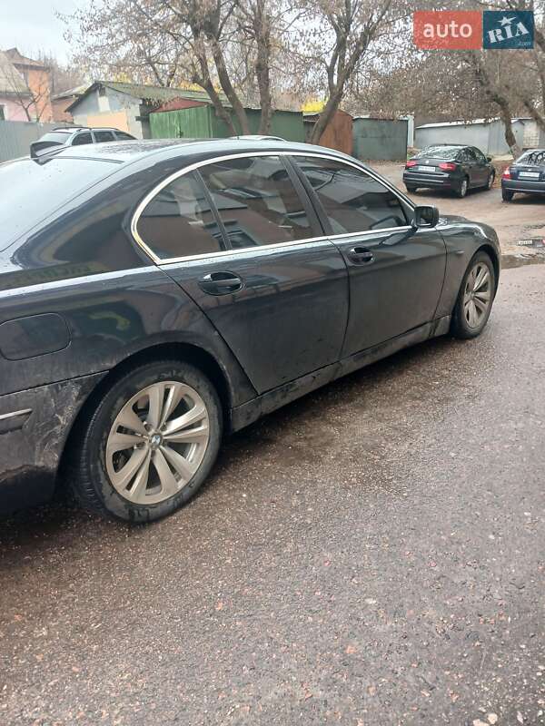 Седан BMW 7 Series 2006 в Кропивницькому