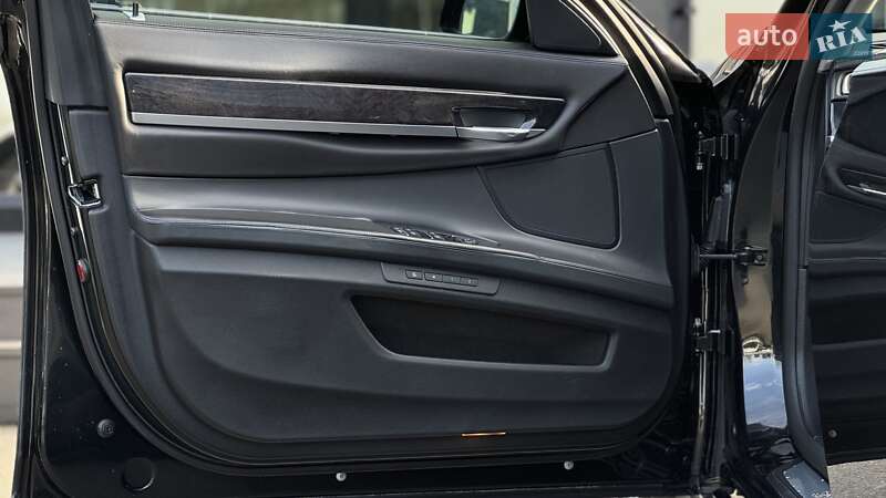 Седан BMW 7 Series 2008 в Киеве фото 12 Седан BMW 7 Series 2008 в Киеве