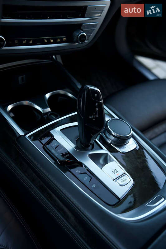 Седан BMW 7 Series 2015 в Одессе фото 17 Седан BMW 7 Series 2015 в Одессе