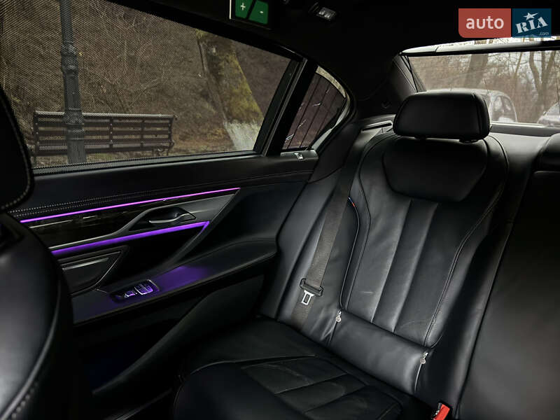 Седан BMW 7 Series 2020 в Ужгороде фото 19 Седан BMW 7 Series 2020 в Ужгороде