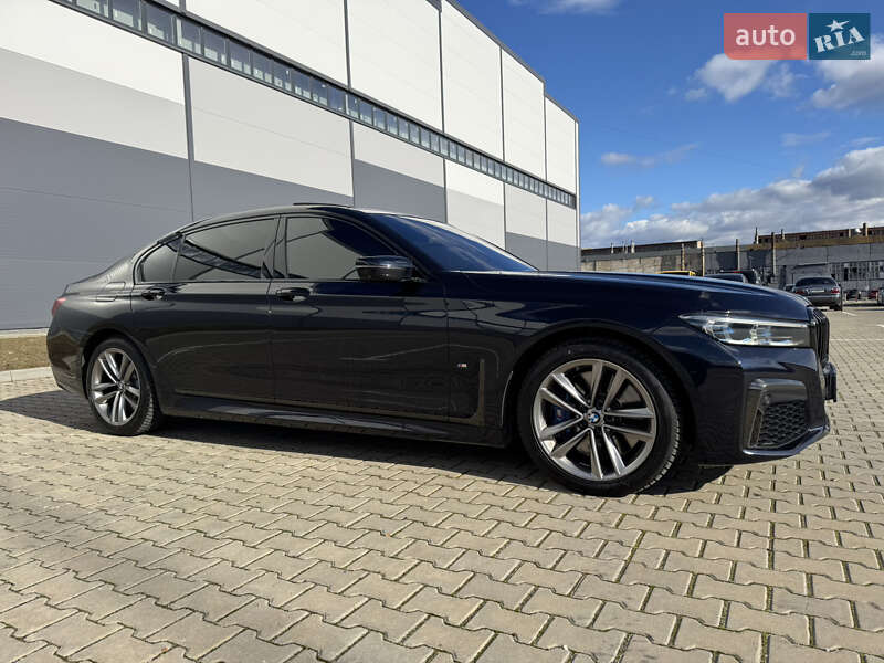 Седан BMW 7 Series 2019 в Ивано-Франковске