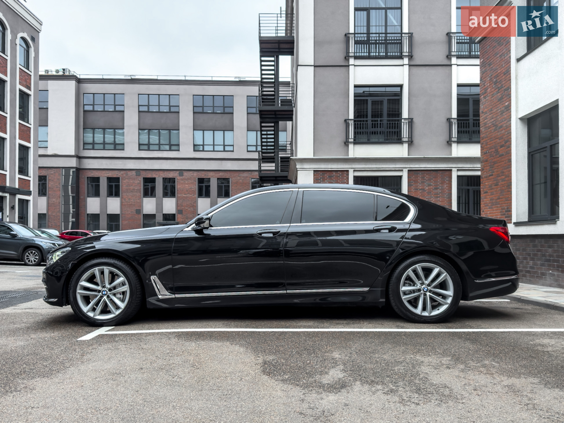 2015 BMW 7er - мініатюра 14