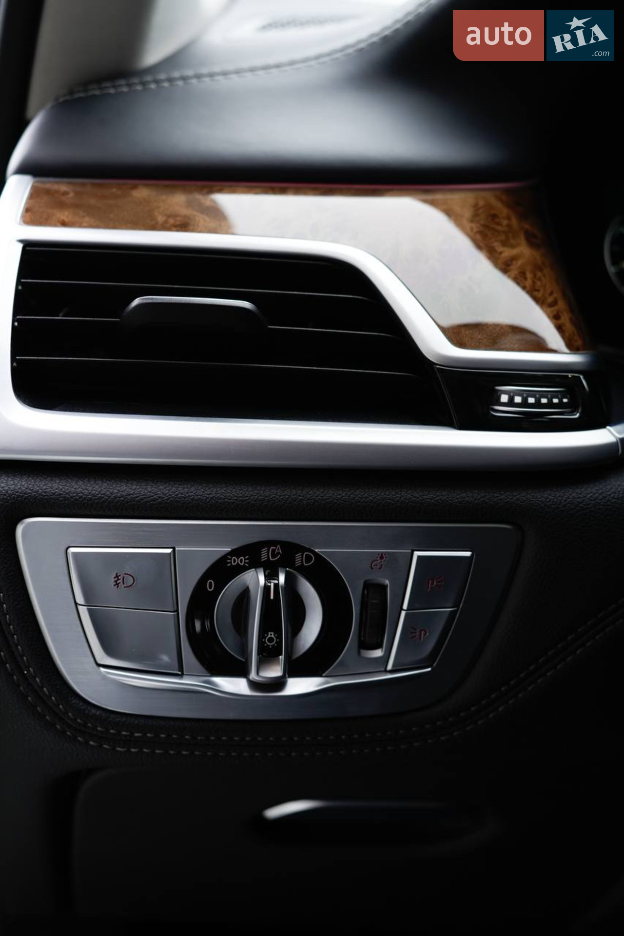 2016 BMW 7er - мініатюра 19
