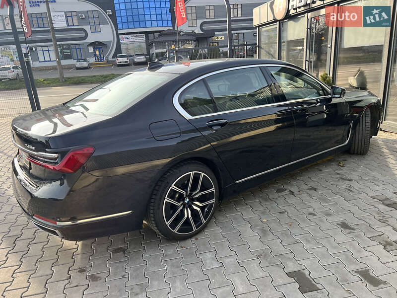 Седан BMW 7 Series 2019 в Чернівцях фото 39 Седан BMW 7 Series 2019 в Чернівцях