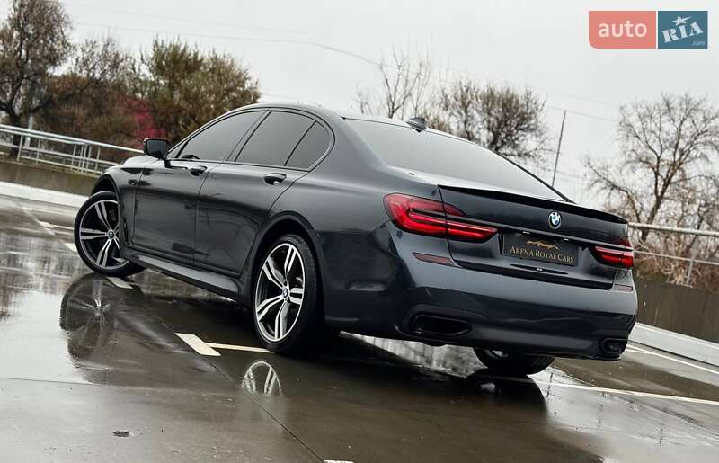 Седан BMW 7 Series 2016 в Киеве