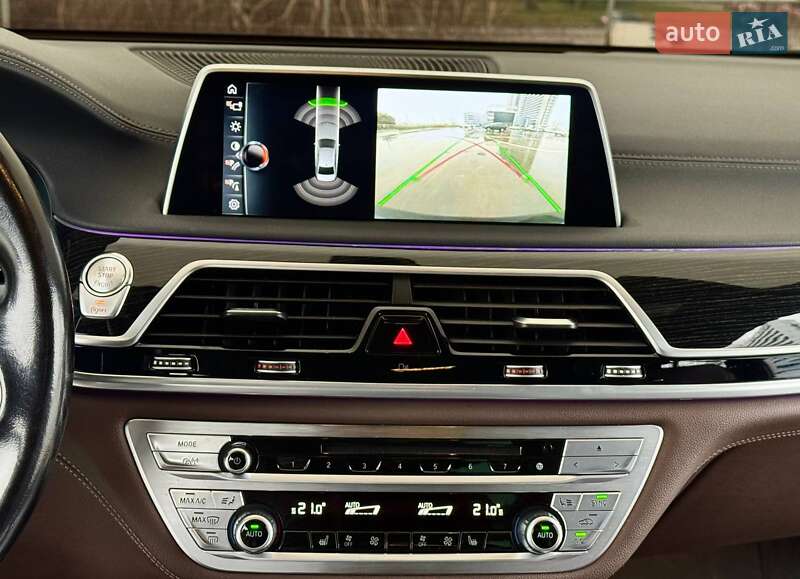 Седан BMW 7 Series 2016 в Киеве