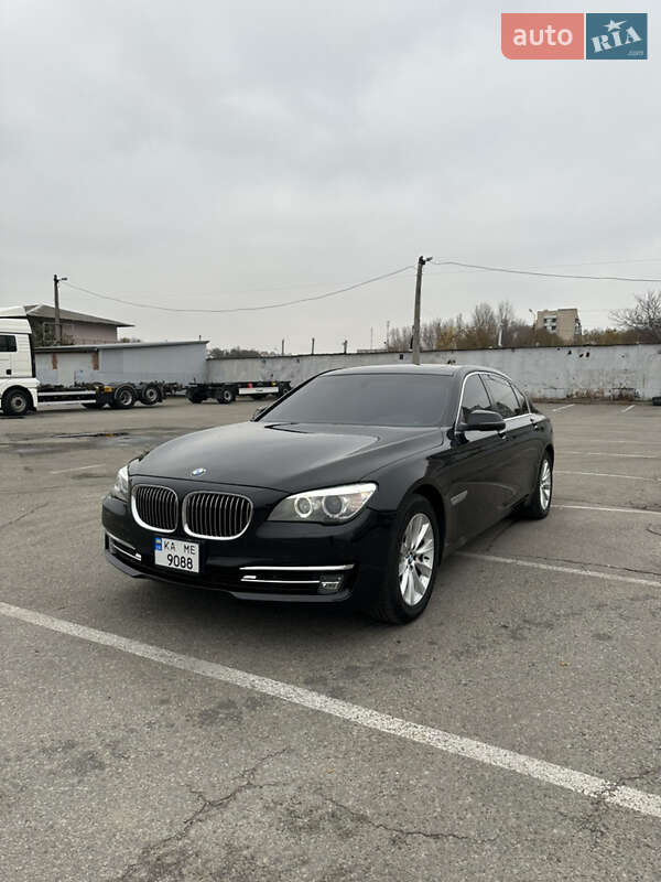 BMW 7 Series 2012