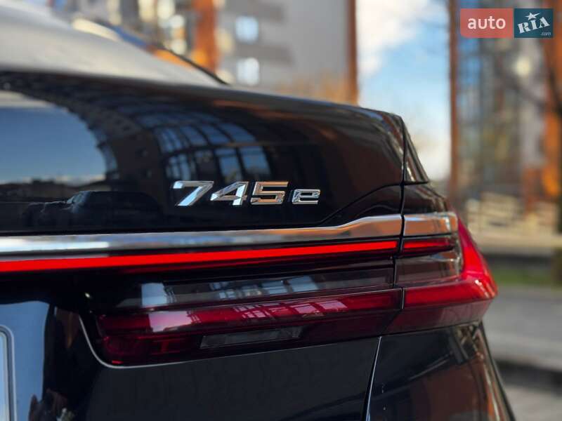 Седан BMW 7 Series 2019 в Ивано-Франковске