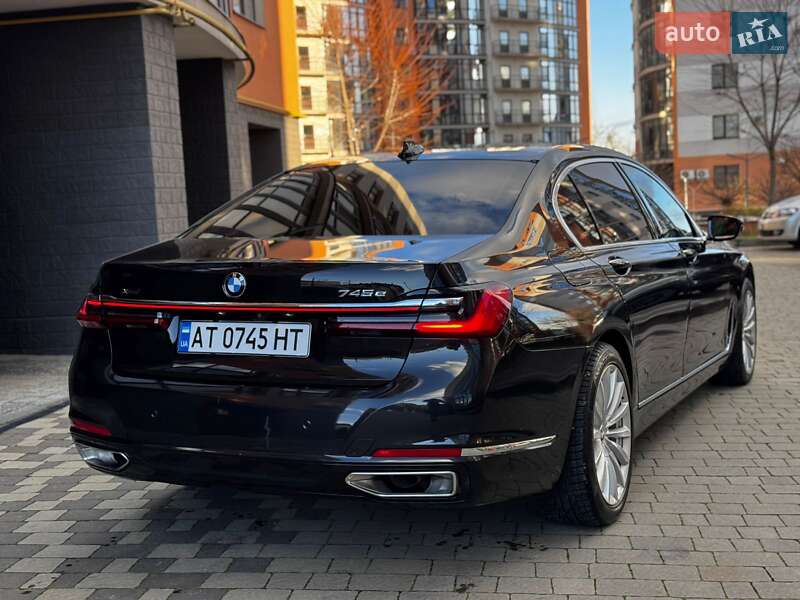 Седан BMW 7 Series 2019 в Ивано-Франковске