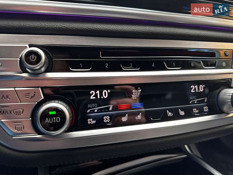 Седан BMW 7 Series 2019 в Ивано-Франковске