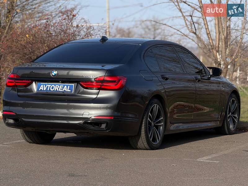Седан BMW 7 Series 2017 в Кривом Роге