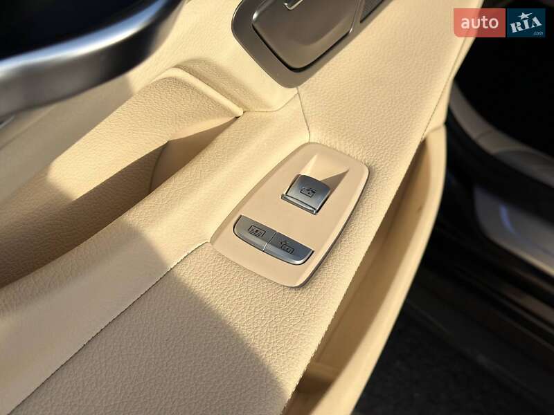 Седан BMW 7 Series 2017 в Кривом Роге