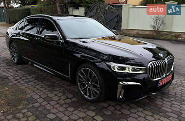 Седан BMW 7 Series 2019 в Ужгороде