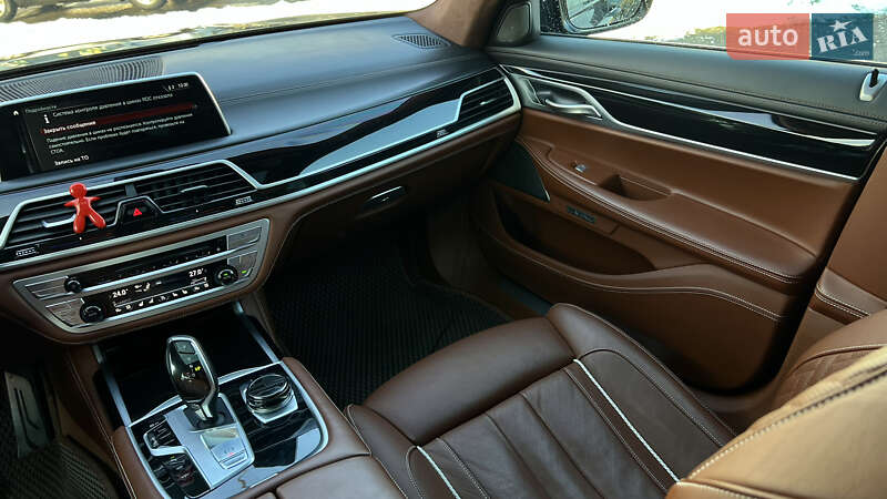 Седан BMW 7 Series 2017 в Львове фото 44 Седан BMW 7 Series 2017 в Львове