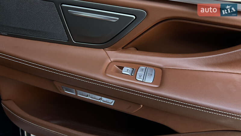 Седан BMW 7 Series 2017 в Львове фото 51 Седан BMW 7 Series 2017 в Львове