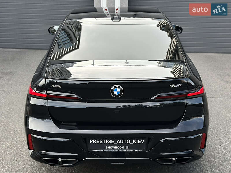 Седан BMW 7 Series 2022 в Киеве
