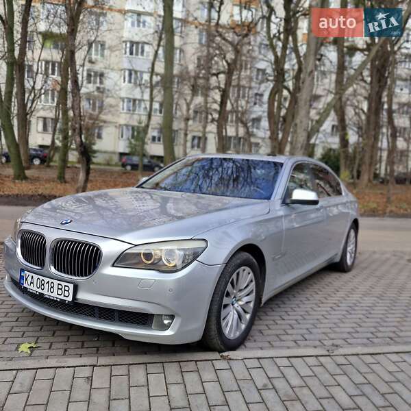Седан BMW 7 Series 2011 в Виннице
