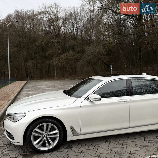 Седан BMW 7 Series 2016 в Тернополе фото 7 Седан BMW 7 Series 2016 в Тернополе