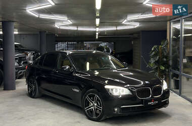 Седан BMW 7 Series 2010 в Одессе