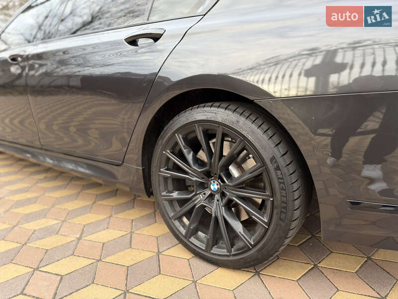 Седан BMW 7 Series 2019 в Киеве фото 6 Седан BMW 7 Series 2019 в Киеве