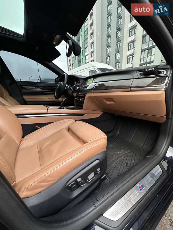 Седан BMW 7 Series 2013 в Киеве