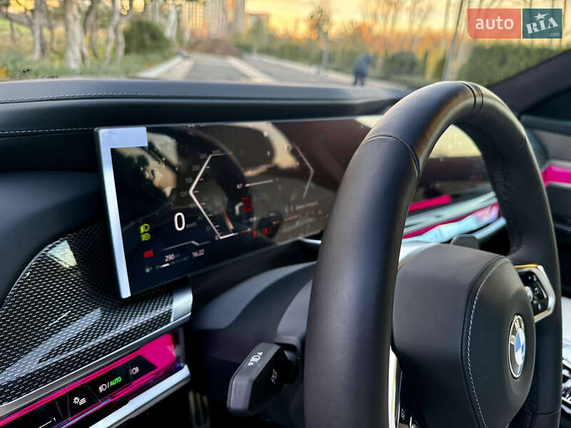 Седан BMW 7 Series 2024 в Днепре