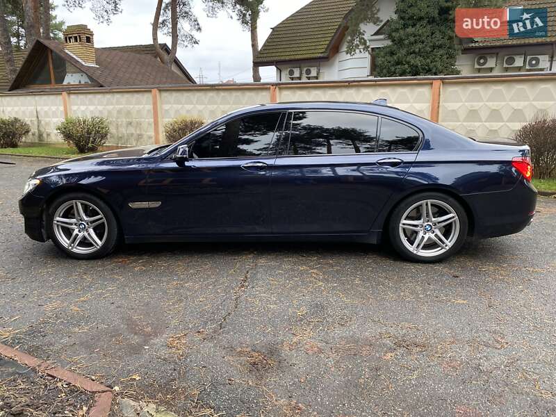 Седан BMW 7 Series 2014 в Киеве