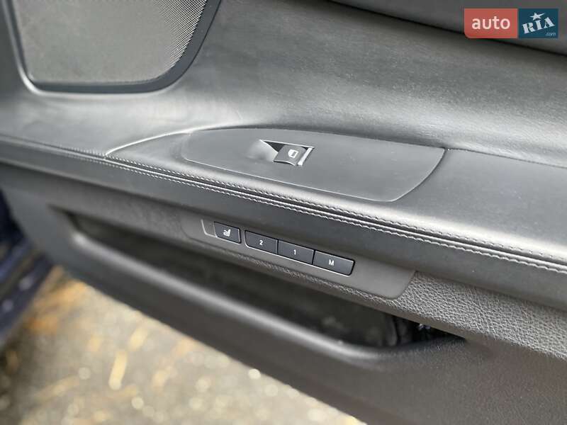 Седан BMW 7 Series 2014 в Киеве