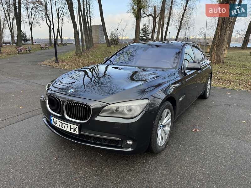 Седан BMW 7 Series 2009 в Киеве