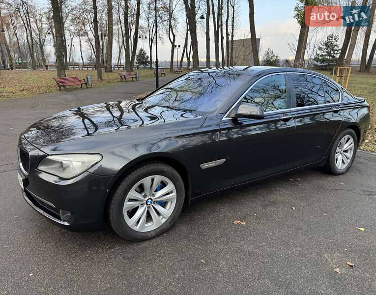 Седан BMW 7 Series 2009 в Киеве