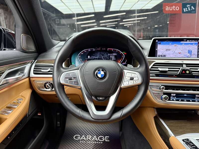 Седан BMW 7 Series 2020 в Киеве