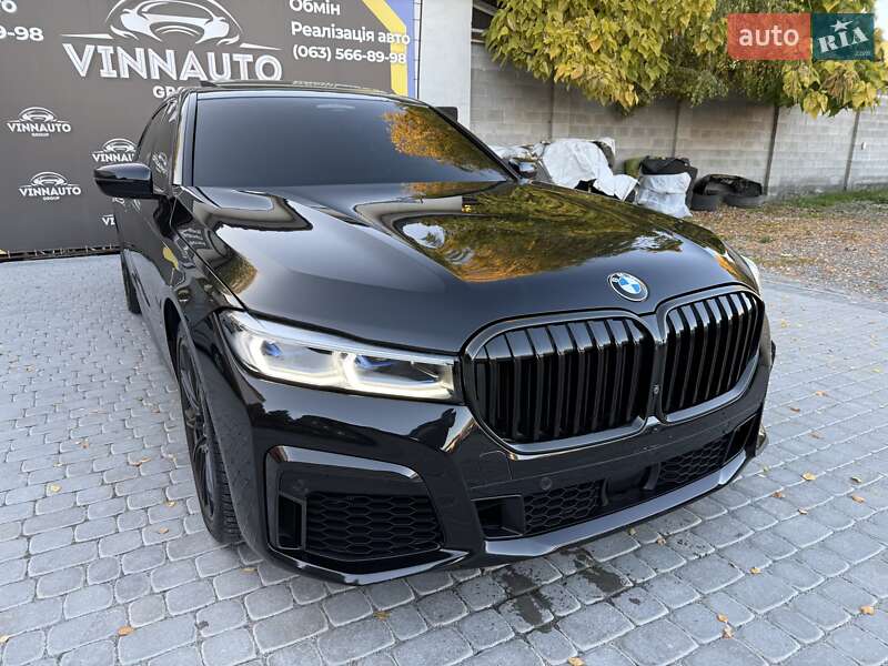 Седан BMW 7 Series 2021 в Виннице