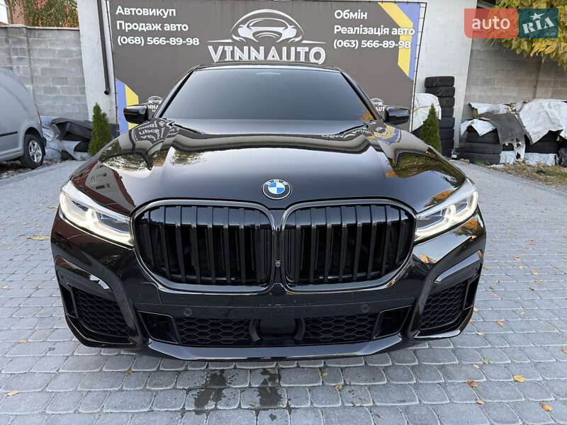 Седан BMW 7 Series 2021 в Виннице