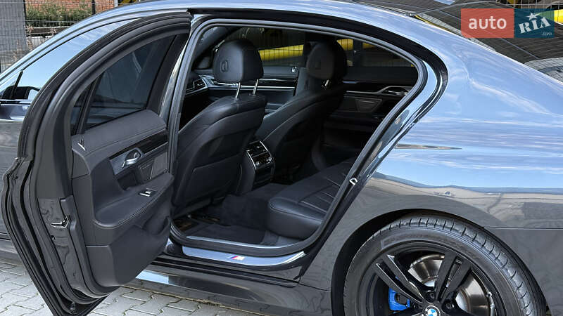 Седан BMW 7 Series 2016 в Ивано-Франковске